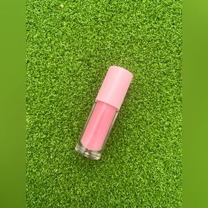 Party pink lip oil! 🌸🌊